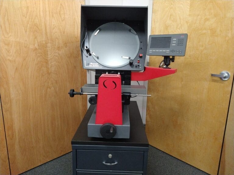 Starrett HE400 Optical Comparator